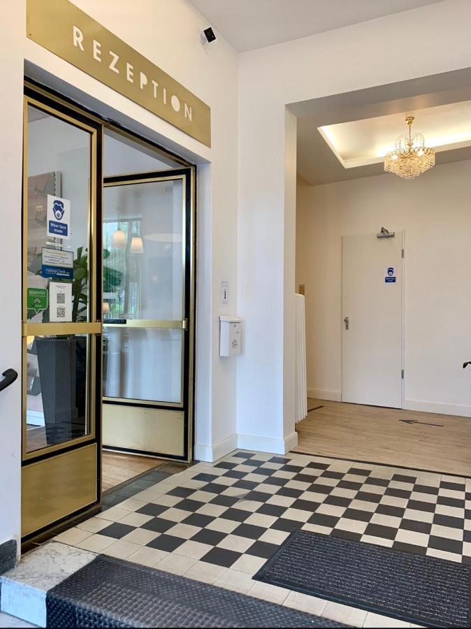 Hotel Bee Fang Хамбург Екстериор снимка