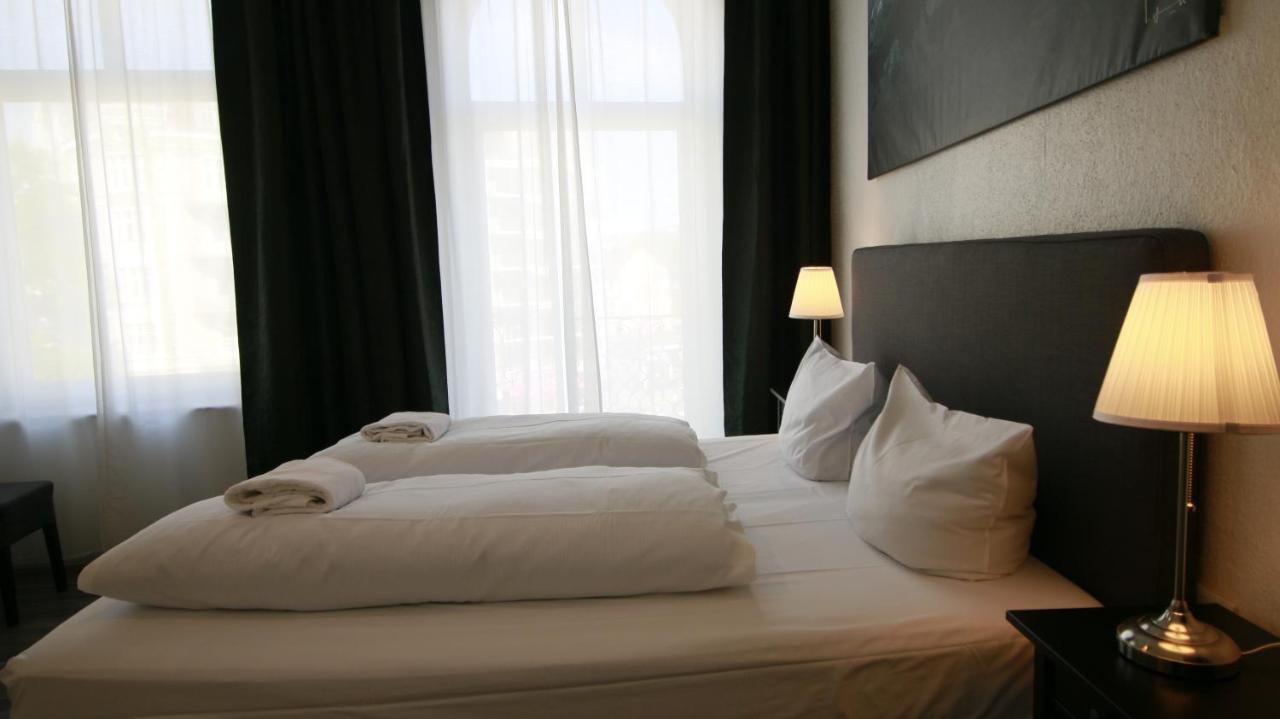 Hotel Bee Fang Хамбург Екстериор снимка