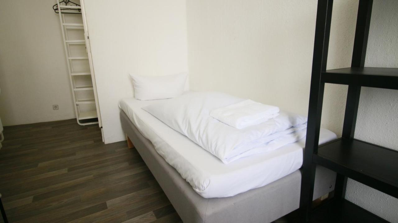 Hotel Bee Fang Хамбург Екстериор снимка