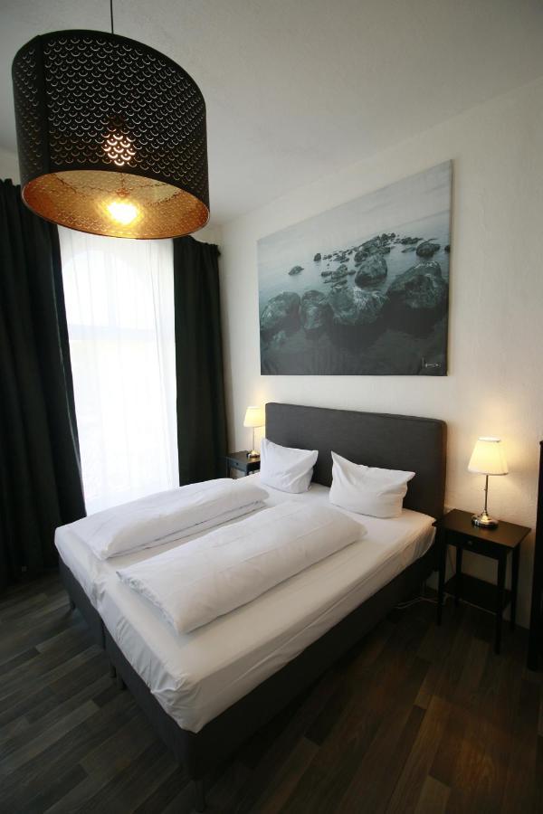 Hotel Bee Fang Хамбург Екстериор снимка