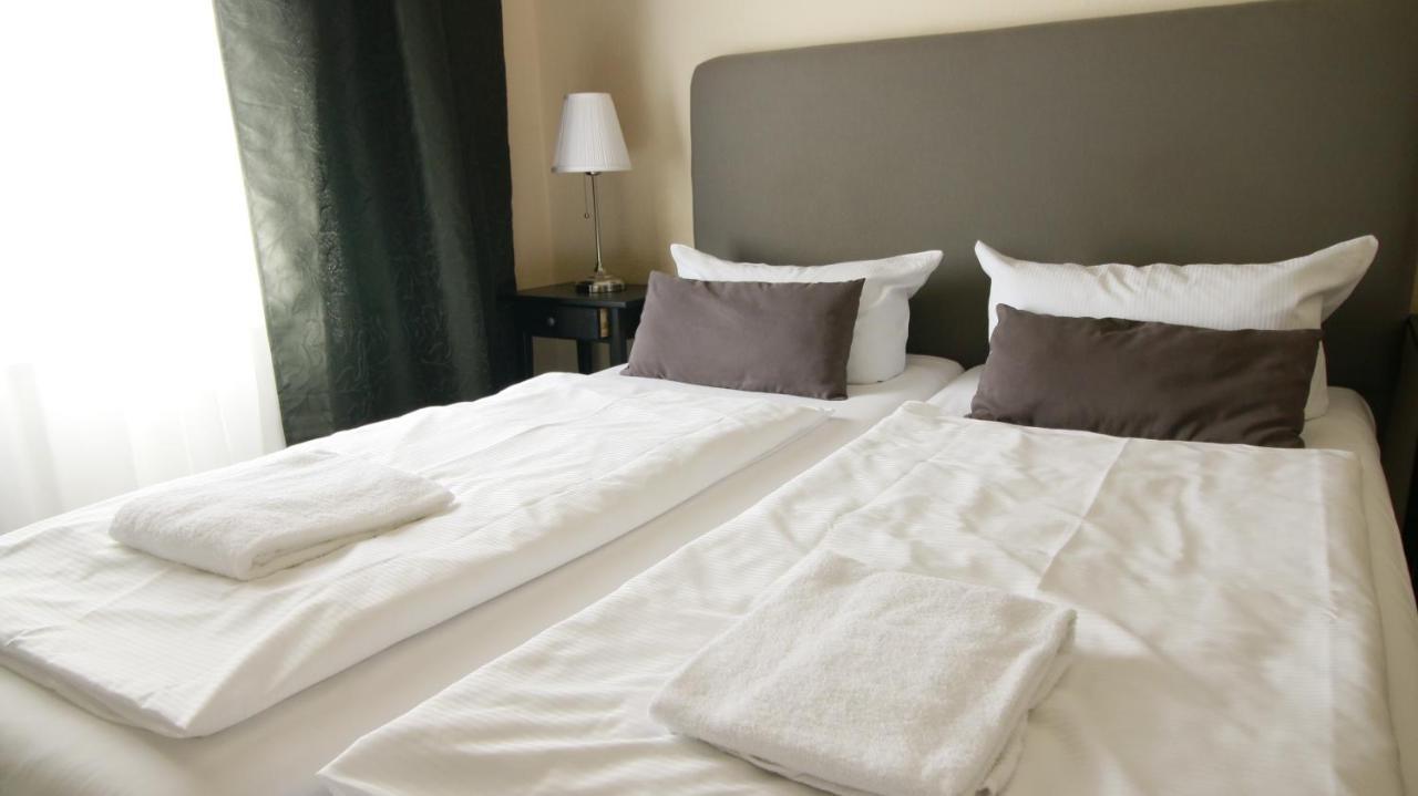 Hotel Bee Fang Хамбург Екстериор снимка