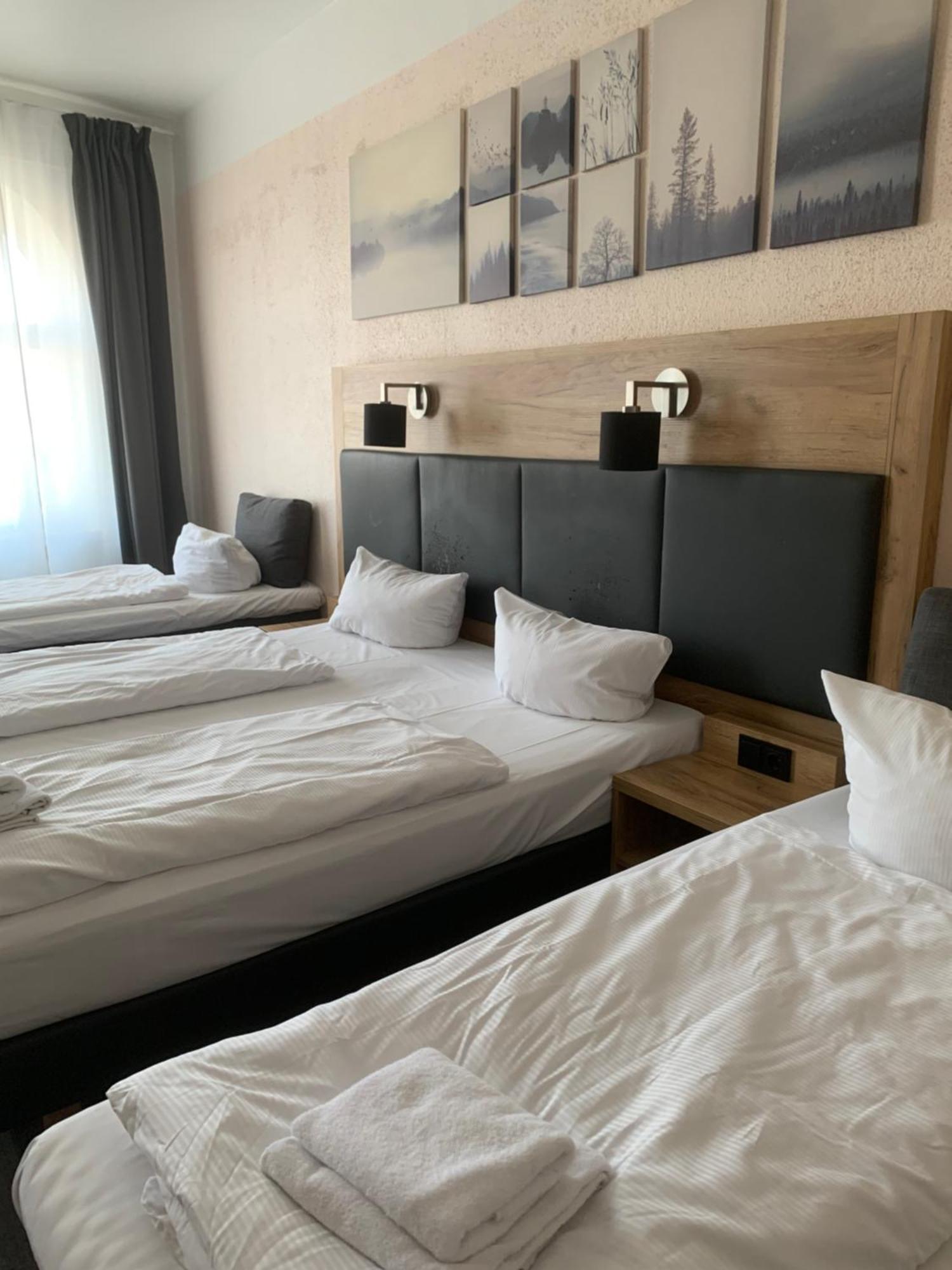 Hotel Bee Fang Хамбург Екстериор снимка