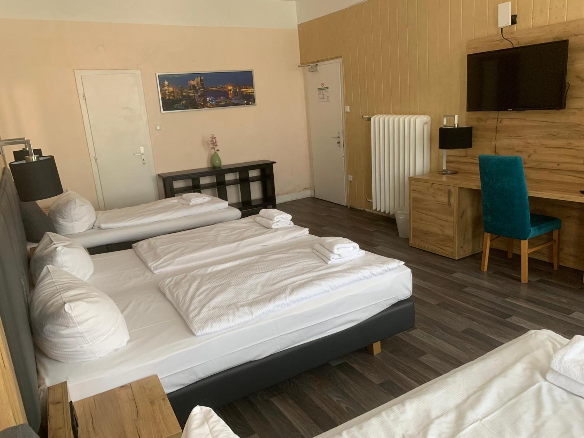 Hotel Bee Fang Хамбург Екстериор снимка