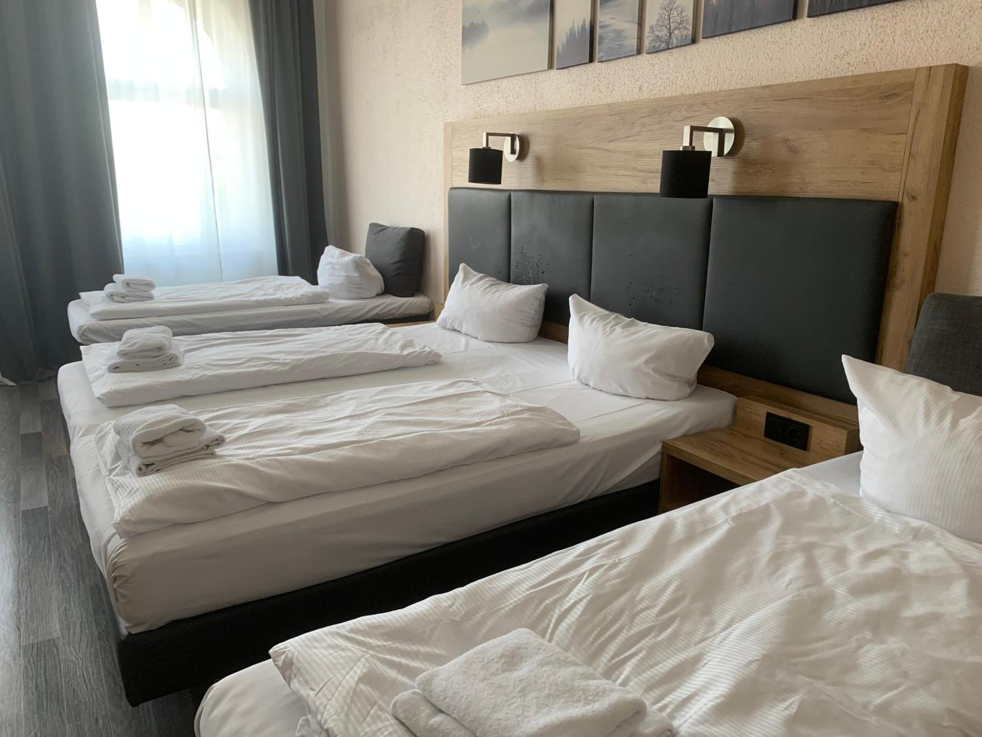 Hotel Bee Fang Хамбург Екстериор снимка